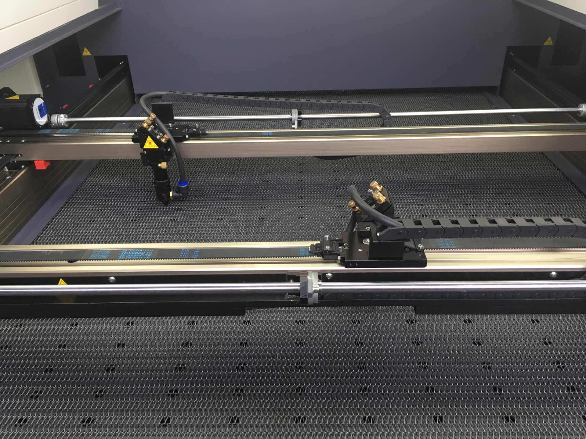 大視覺攝像定位激光切割機(jī)